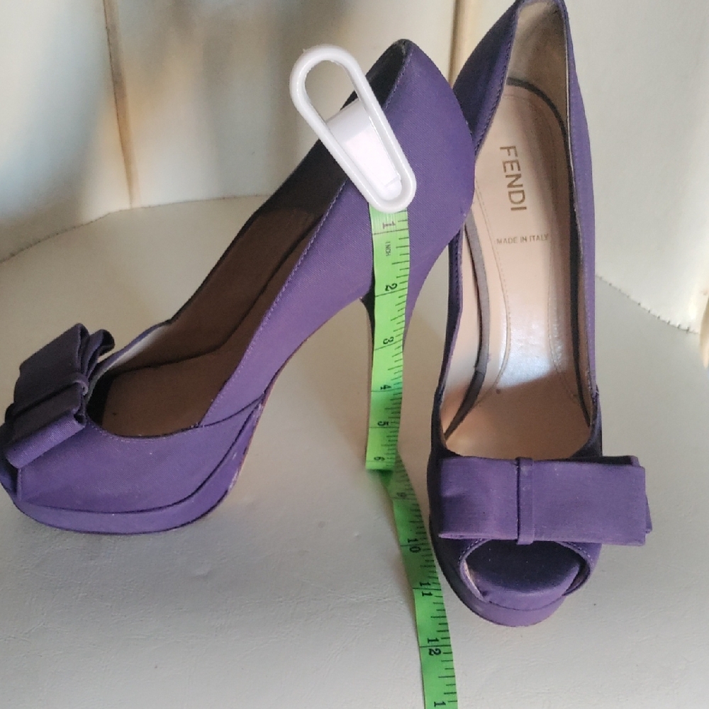 Fendi Purple Satin Peep-Toe Pumps with Bow Detail